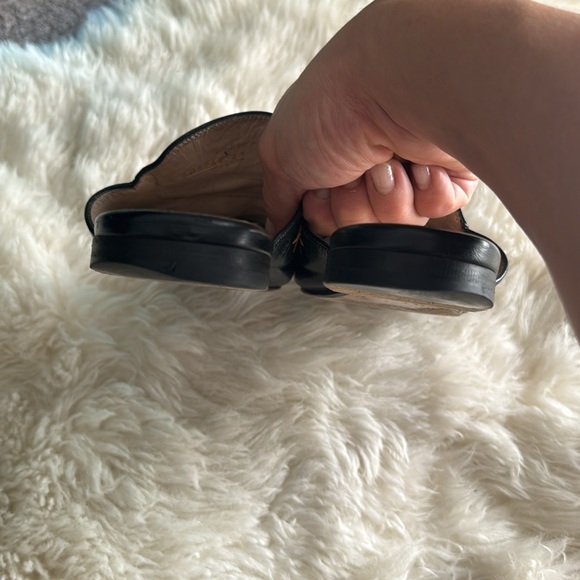 used gucci slip on loafers size 42 - Picture 4 of 5